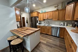 224 25th St SE, Willmar, MN 56201 - Photo 6