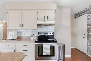 1089 Pine Grove Ln, Lake City, MN 55041 - Photo 6