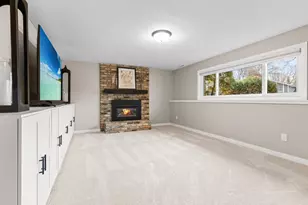 7404 Laredo Dr, Chanhassen, MN 55317 - Photo 18