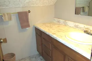 141 Summit Ave, Montevideo, MN 56265 - Photo 20
