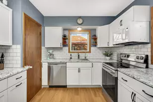 1364 Arcade St, Saint Paul, MN 55106 - Photo 10