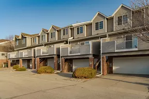 679 Shardlow Pl NE, Byron, MN 55920 - Photo 2