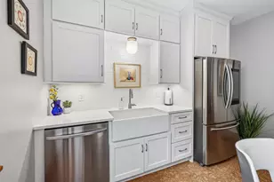 1451 Charles Ave, Saint Paul, MN 55104 - Photo 6