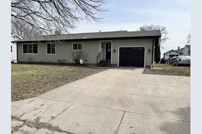 25 4th Avenue SE, Clara City, MN 56222 - Photo 2