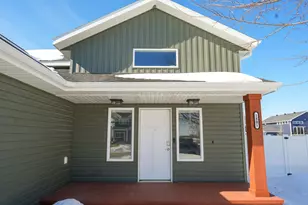 1801 42nd St S, Moorhead, MN 56560 - Photo 2