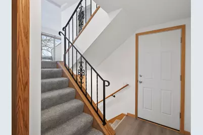 5127 84th Court N, Brooklyn Park, MN 55443 - Photo 4