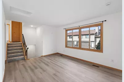 5127 84th Court N, Brooklyn Park, MN 55443 - Photo 8