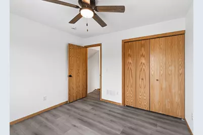 5127 84th Court N, Brooklyn Park, MN 55443 - Photo 20