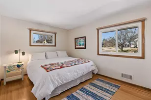 3409 Maplewood Dr, Saint Anthony, MN 55418 - Photo 18