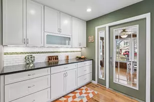 3409 Maplewood Dr, Saint Anthony, MN 55418 - Photo 12