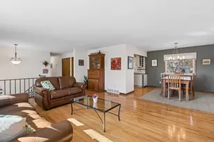 3409 Maplewood Dr, Saint Anthony, MN 55418 - Photo 6