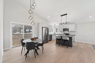 739 Magoo Rd, Hudson, WI 54016 - Photo 6