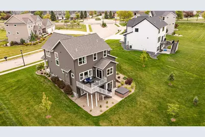 927 Southwell Enclave NE, Byron, MN 55920 - Photo 2