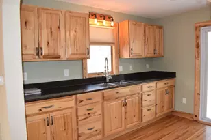 213 Brown St W, Comfrey, MN 56019 - Photo 6