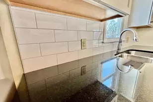 993 Roma Ave, Roseville, MN 55113 - Photo 8