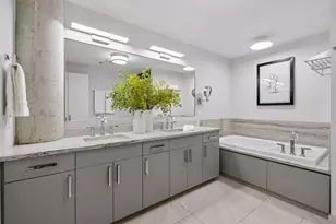 200 Park Ave, Minneapolis, MN 55415 - Photo 40