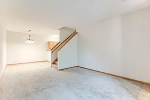 5040 Holly Ln N, Plymouth, MN 55446 - Photo 10