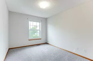 5040 Holly Ln N, Plymouth, MN 55446 - Photo 20