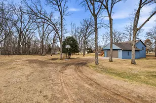 302 N Hickory St, Royalton, MN 56373 - Photo 34