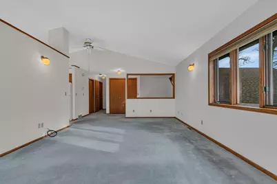 302 N Hickory Street, Royalton, MN 56373 - Photo 4