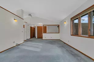 302 N Hickory St, Royalton, MN 56373 - Photo 4