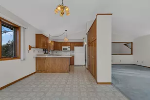 302 N Hickory St, Royalton, MN 56373 - Photo 14