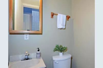 711 E 145th Street, Burnsville, MN 55337 - Photo 22