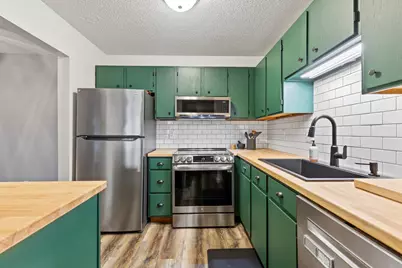 3850 Plymouth Boulevard #223, Plymouth, MN 55446 - Photo 2