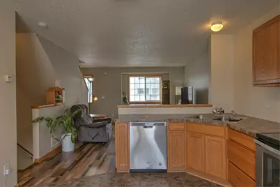 142 19th Avenue SE, Cambridge, MN 55008 - Photo 4