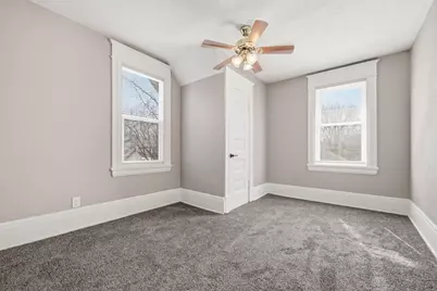 363 Geranium Avenue E, Saint Paul, MN 55130 - Photo 14