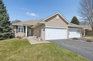 2331 Glacier Way, Hastings, MN 55033 - Photo 2
