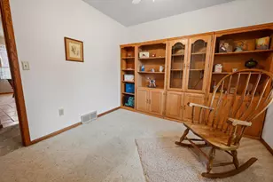 635 Edgemont Dr NE, Saint Cloud, MN 56304 - Photo 22