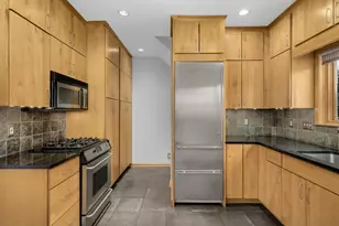 2414 W 54th St, Minneapolis, MN 55410 - Photo 12