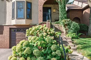 1946 Dupont Ave S, Minneapolis, MN 55403 - Photo 2