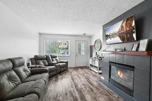 8870 92nd St S, Cottage Grove, MN 55016 - Photo 4