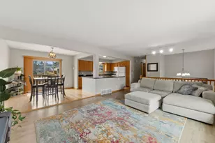 1736 Long Lake Rd, New Brighton, MN 55112 - Photo 4