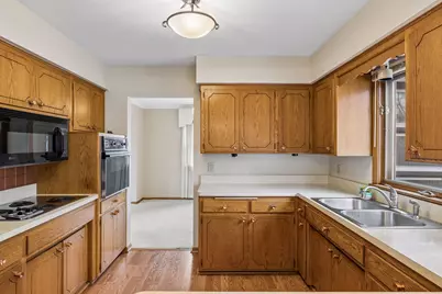 176 Emerson Avenue W, West Saint Paul, MN 55118 - Photo 12