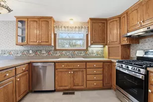 114 4th Street N, Grove City, MN 56243 - Photo 2