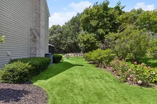 4299 Westchester Cir, Eagan, MN 55123 - Photo 54