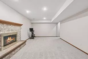 4299 Westchester Cir, Eagan, MN 55123 - Photo 40