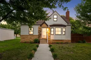 4000 Welcome Ave N, Robbinsdale, MN 55422 - Photo 2