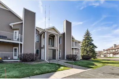 766 County Road F W #E, Shoreview, MN 55126 - Photo 1