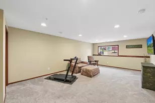 9514 Roosevelt Dr, Chanhassen, MN 55317 - Photo 26