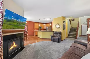 9514 Roosevelt Dr, Chanhassen, MN 55317 - Photo 6