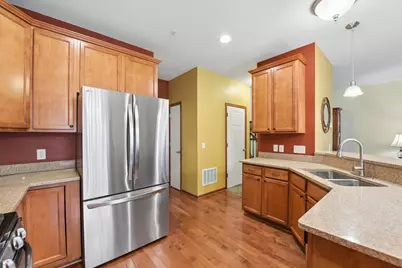 9514 Roosevelt Drive, Chanhassen, MN 55317 - Photo 12