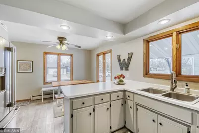 1033 21st Street W, Hastings, MN 55033 - Photo 6