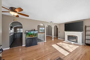 5845 Jersey Ave N, Crystal, MN 55428 - Photo 6