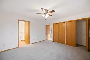 2294 Pinewood Dr, Shakopee, MN 55379 - Photo 20