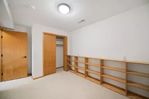 2294 Pinewood Dr, Shakopee, MN 55379 - Photo 36