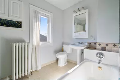 3718 W 4th Street, Duluth, MN 55807 - Photo 14